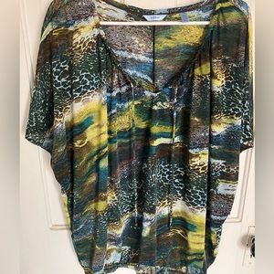 Nwt multicolor Izod top